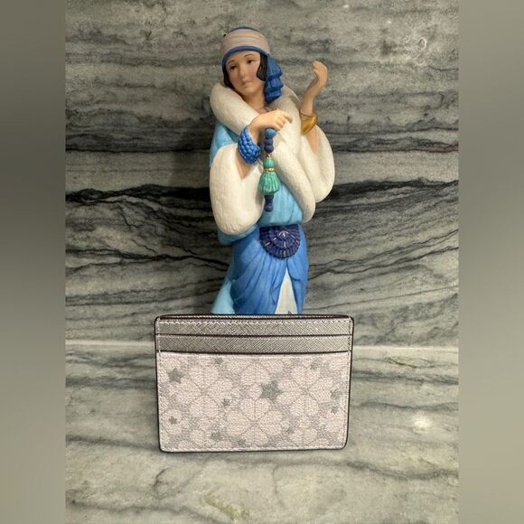 Kate Spade Flower Small Slim Card Holder with Dust Bag - Picture 7 of 9